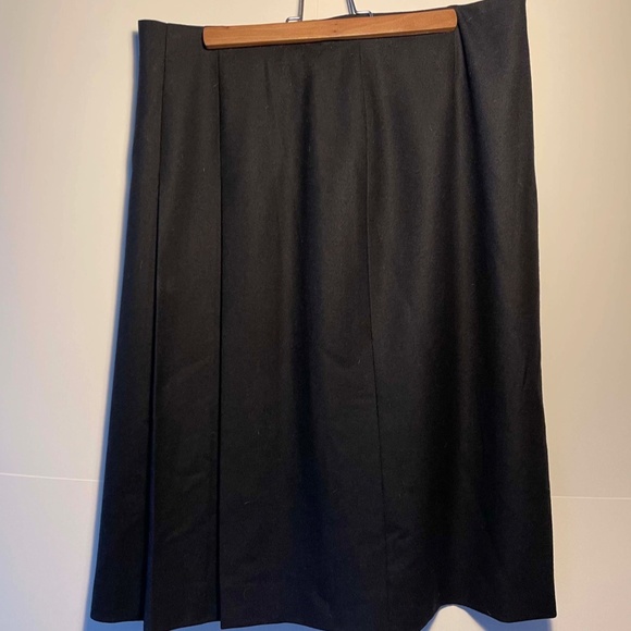 Miu Miu black wool Skirt - Picture 4 of 5